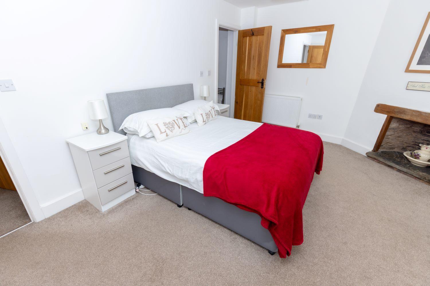 Revelstoke Park House Villa Noss Mayo Екстериор снимка