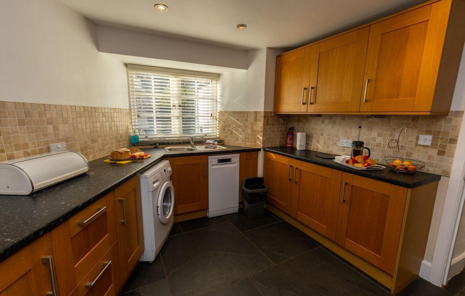 Revelstoke Park House Villa Noss Mayo Екстериор снимка